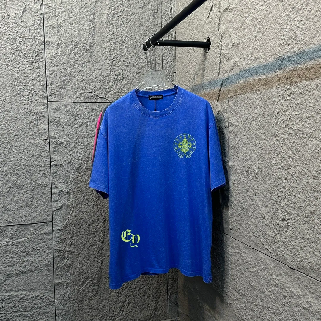 🅿️180 CH* Crow Heart* 2025 spring and summer new style Snowflake distressed washed retro round neck short sleeves Chest and front logo Horseshoe print on front and back Customized fabric Short-sleeved T-shirt Unisex Size: S M L XL XXL Color: Snowflake Black Snowflake Gray Snowflake Pink Snowflake Blue